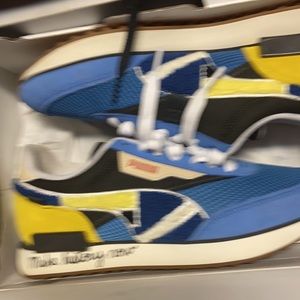 Meet your Posher, Scott